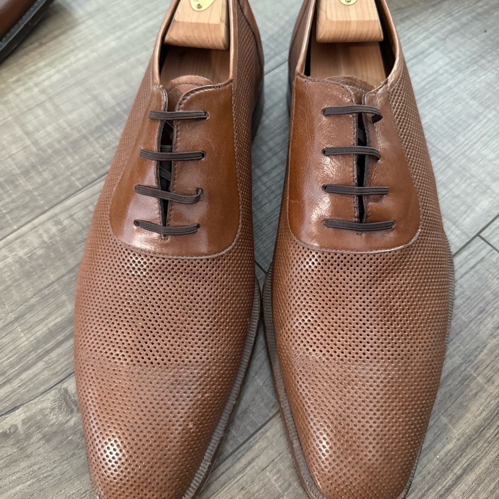 Moreschi Brown Leather Oxford Shoes with Perforated Design